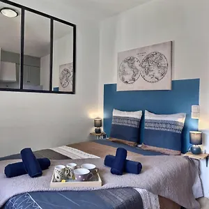 https://studio-vue-sur-le-clocher-au-calme-moustiers-3.fr-provencehotel.com